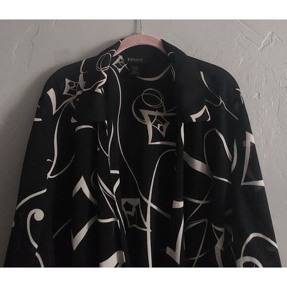 Lane Bryant  Tops  Blouse 26/28,Women, Polyester, Made In USA.cross In Front - Picture 8 of 13